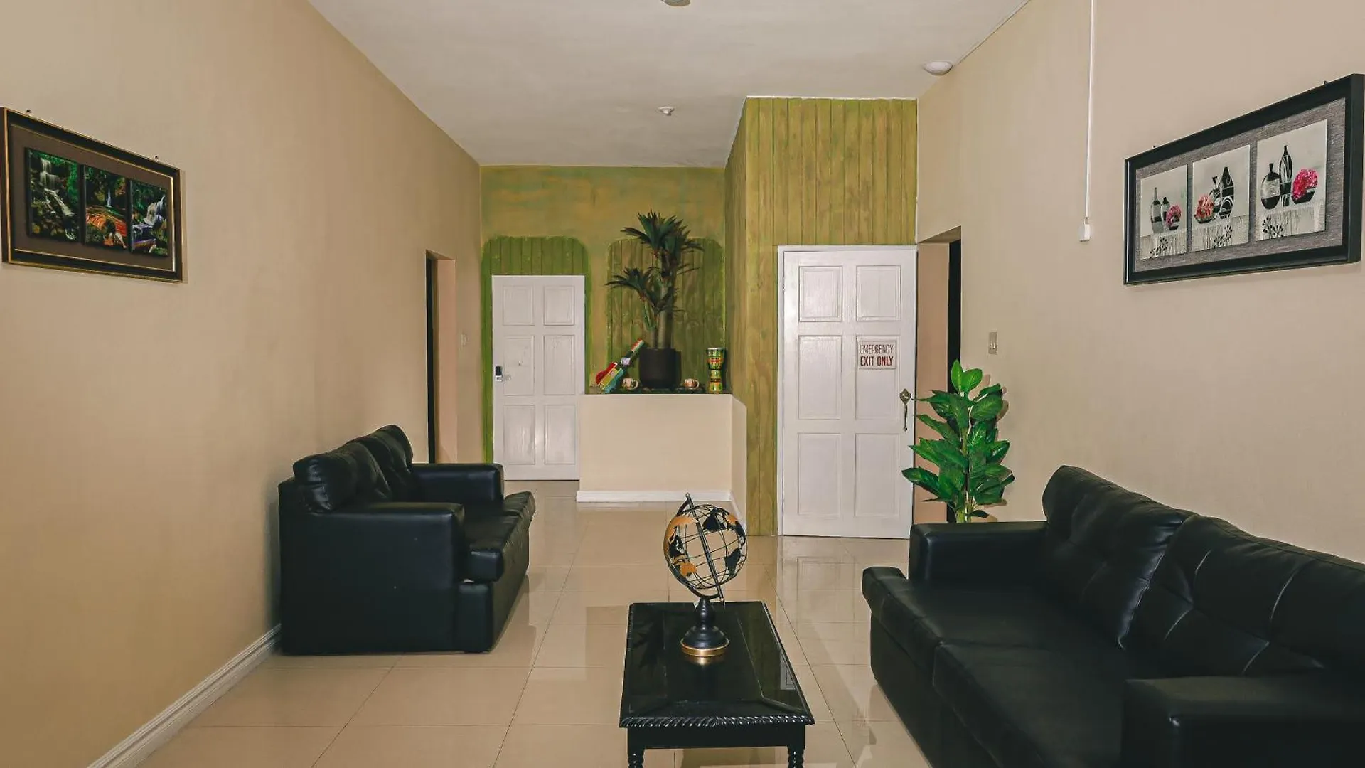 Bed & Breakfast Incognito Reggae Rooms Kingston